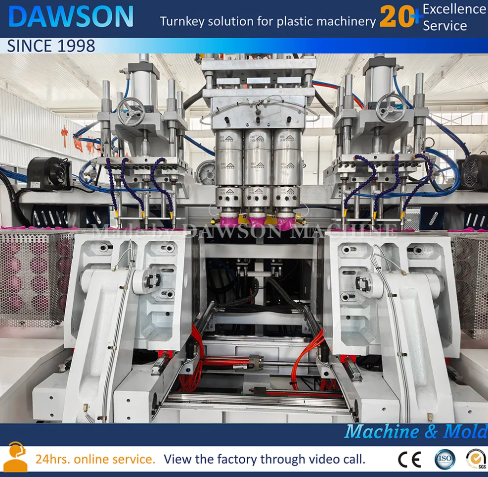 Historia de éxito: Un cliente de Egipto logra un gran salto en la producción de bolas de plástico con un equipo de cabezal triple de doble estación y alto rendimiento