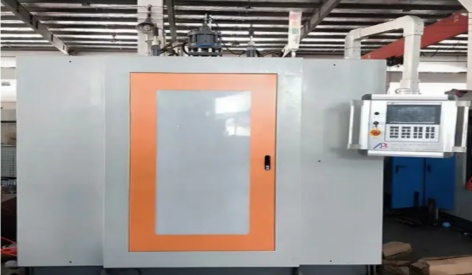 ¿Cuáles son las clasificaciones de tornillos en la máquina de moldeo por soplado?