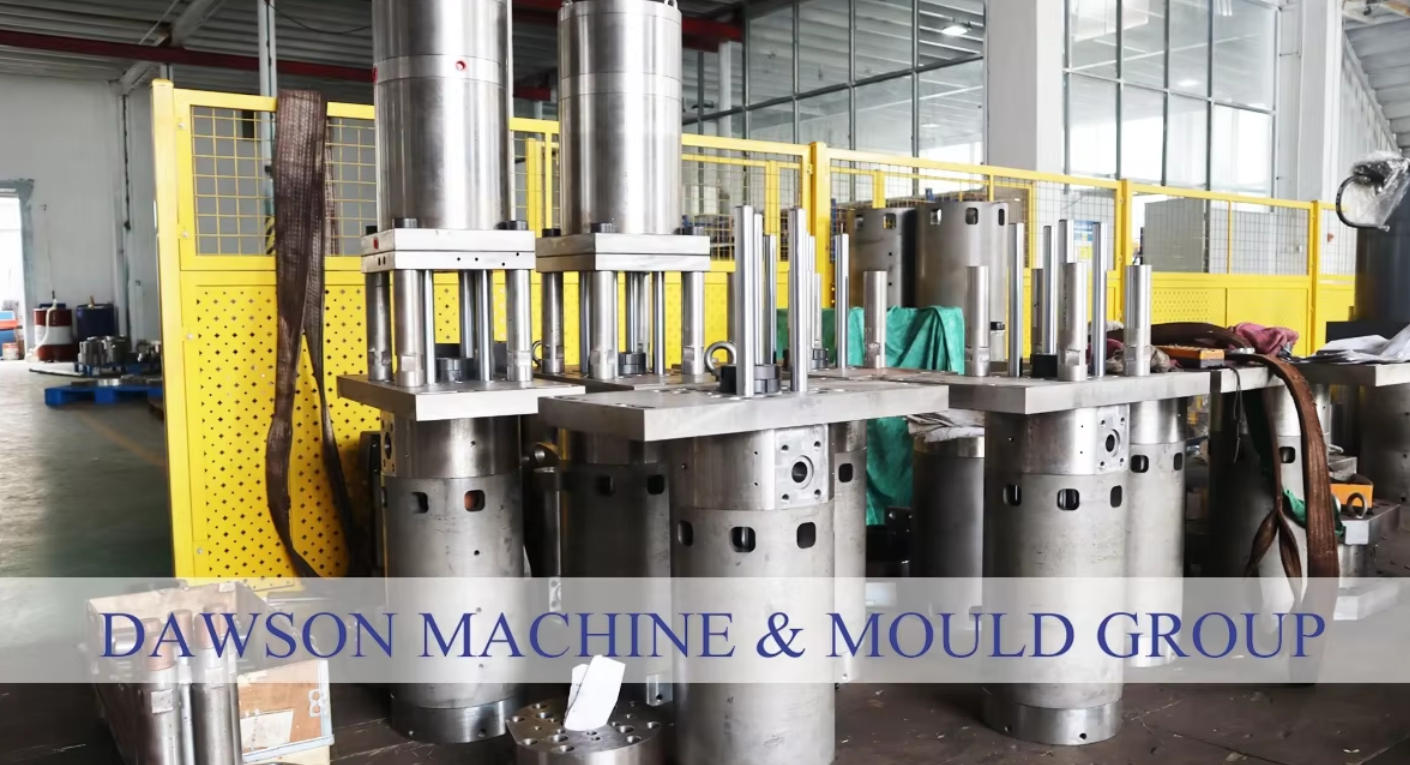 Hoja de tambor de bidón de plástico de una sola capa, acumulador de fabricación de hojas, máquina de moldeo por soplado y extrusión tipo 50L 80L, cabezal de troquel hidráulico