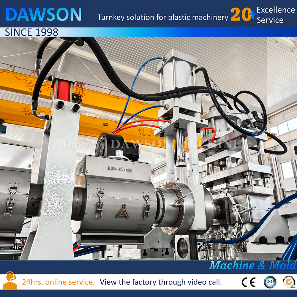 Máquinas de moldeo por soplado y extrusión de bolas oceánicas de plástico de alta calidad