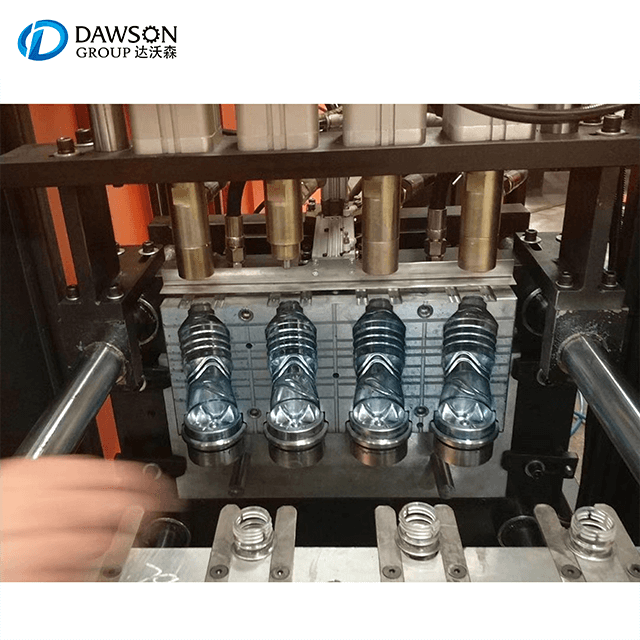 Máquina de moldeo por soplado de plástico semiautomática de fábrica para fabricar botellas de PET de 5 litros
