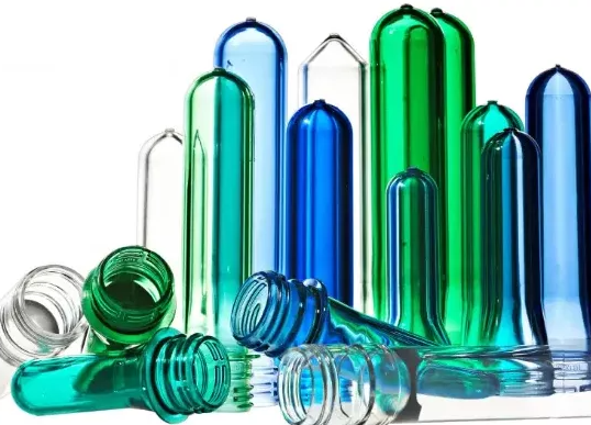 Avances tecnológicos y fabricación de precisión: exploración de las técnicas de trabajo y los principios de las máquinas de moldeo por inyección