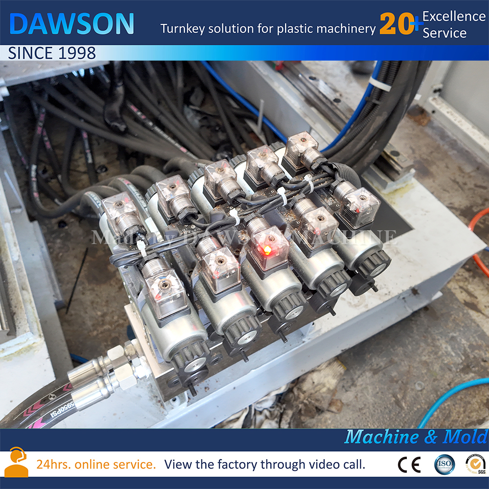 Línea de producción de la máquina de moldeo por la máquina del moldeo de la máquina de moldeo por parte del automóvil