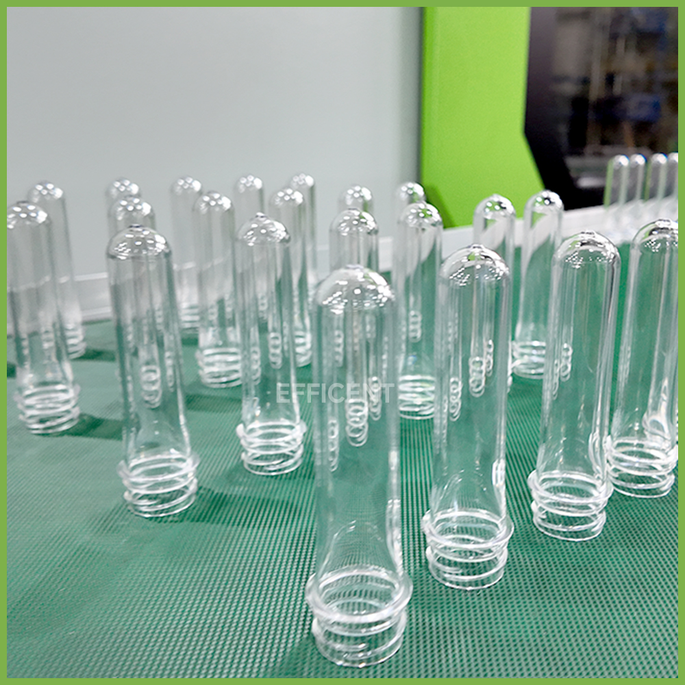 Máquina de moldeo por inyección de preformas de botellas de PET completamente automática de alta estabilidad para la fabricación de preformas de botellas de bebidas